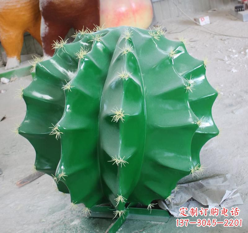 泰州不锈钢仙人掌雕塑给公园景观增添灵动之美