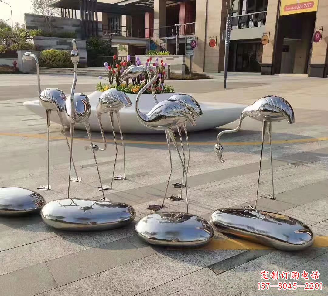 泰州鹅卵石雕塑不锈钢公园的美丽礼物