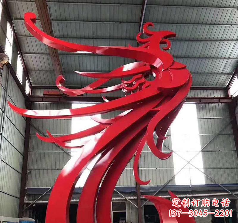 泰州不锈钢凤凰雕塑高雅而精致
