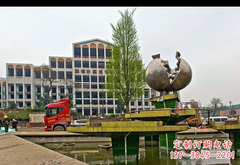 泰州不锈钢石榴雕塑灿烂的艺术之美
