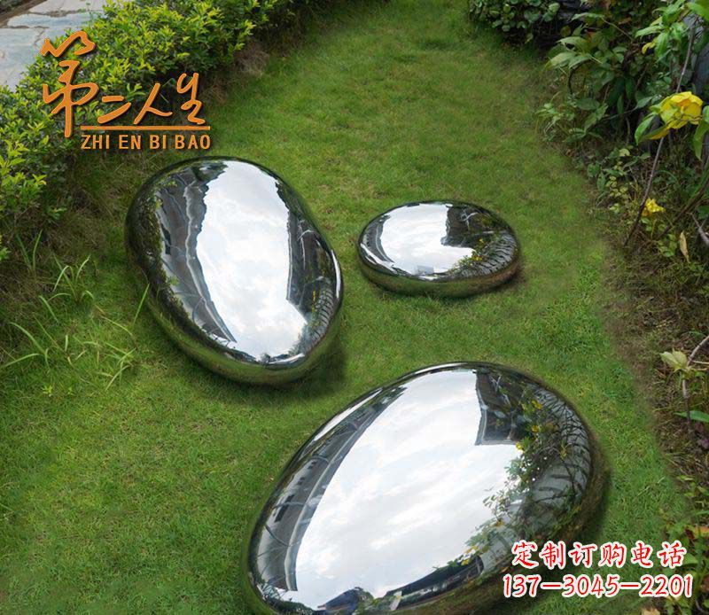 泰州不锈钢公园的水滴雕塑构筑流动的美
