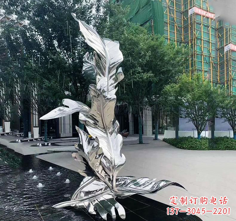 泰州不锈钢公园树叶雕塑精美绝伦