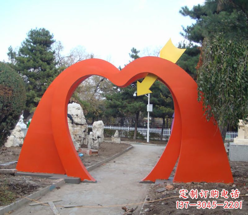 泰州不锈钢拱门雕塑给空间增添灵动之美