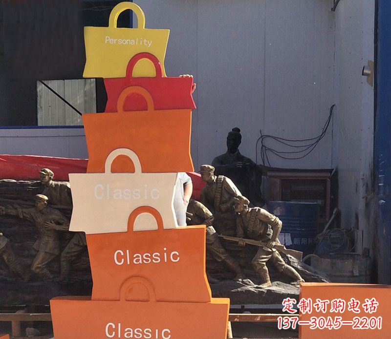 泰州不锈钢购物袋雕塑2
