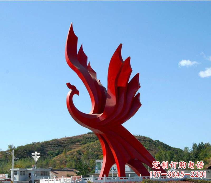 泰州璀璨凤凰不锈钢广场上的艺术之美