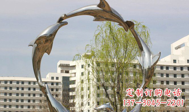 泰州海豚雕塑精美景观的象征