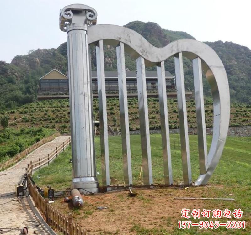 泰州不锈钢竖琴雕塑——雕塑艺术的精粹