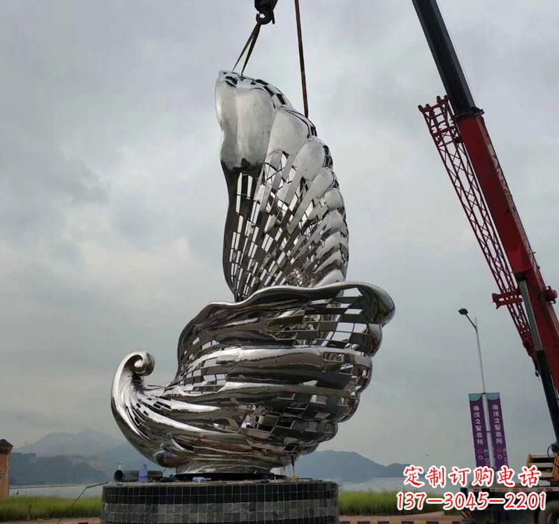 泰州不锈钢海螺雕塑2