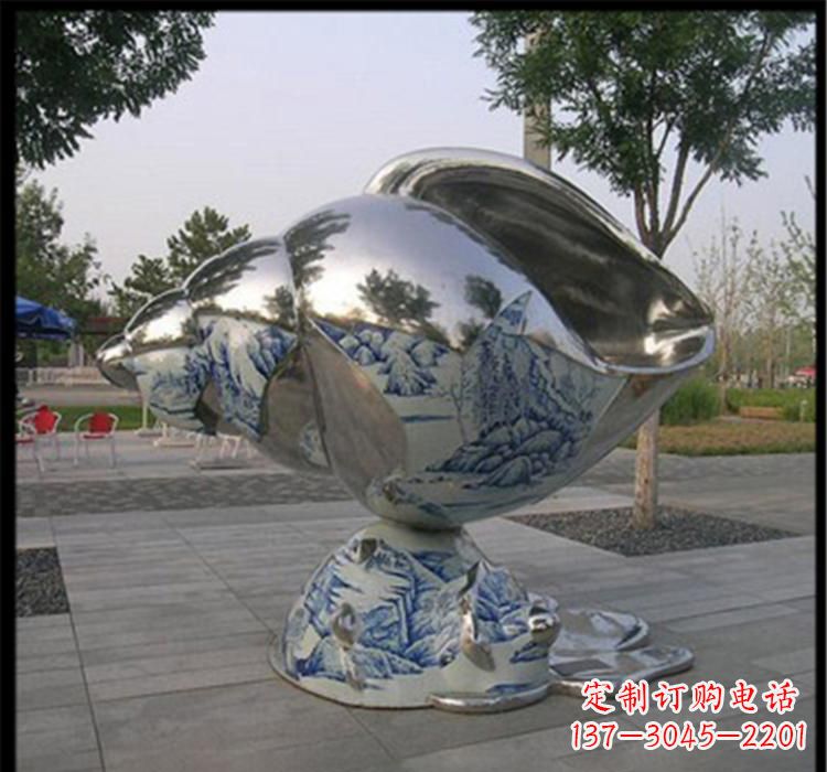 泰州不锈钢海螺景观雕塑精美的海景景观
