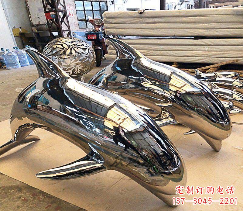 泰州不锈钢海豚雕塑传承美丽的海洋文化