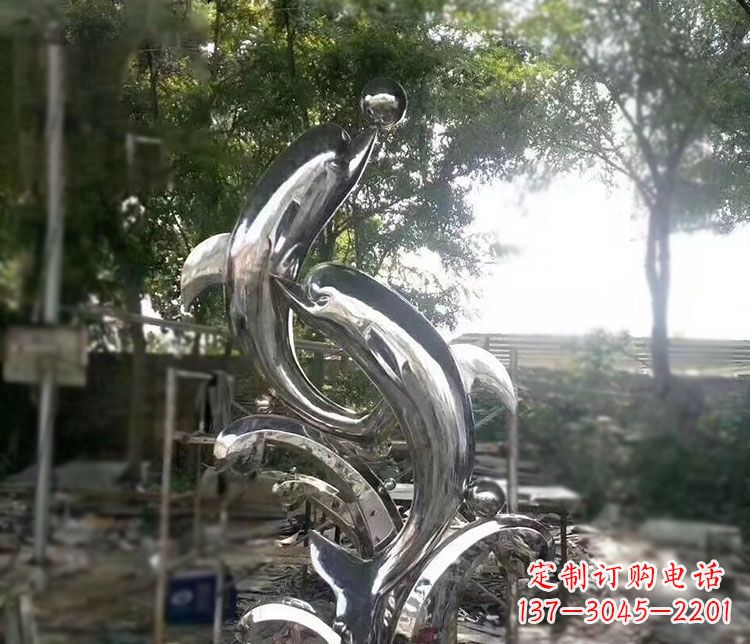 泰州不锈钢海豚顶球雕塑