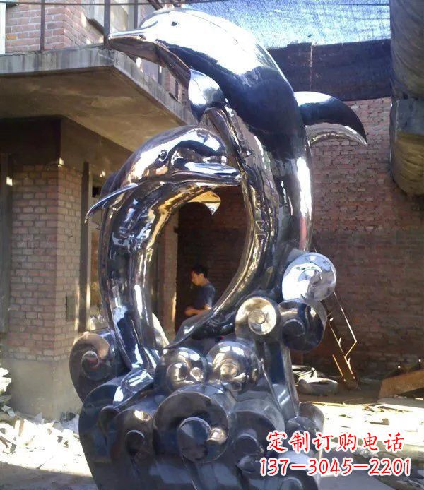 泰州不锈钢海豚美观动态的雕塑