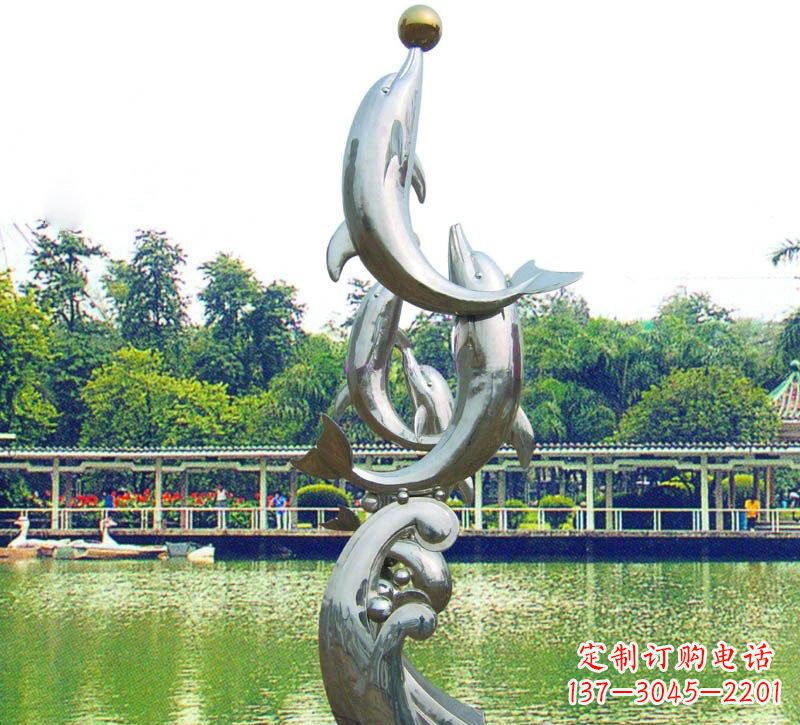泰州海豚的美丽雕塑