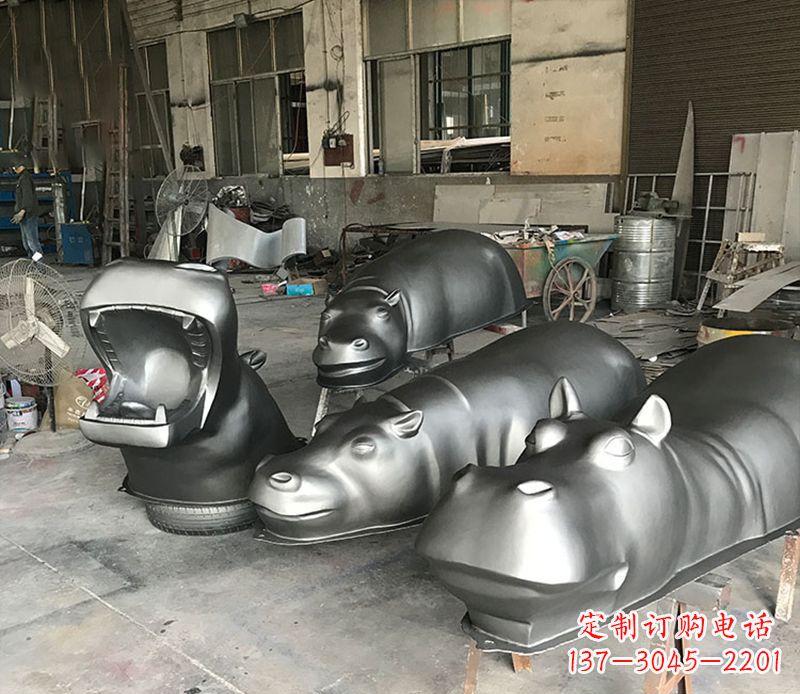 泰州不锈钢河马雕塑——艺术与自然的完美结合