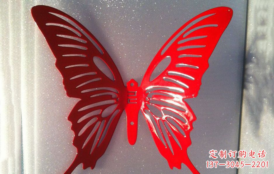 泰州不锈钢蝴蝶雕塑让蝴蝶飞跃展现灿烂美丽