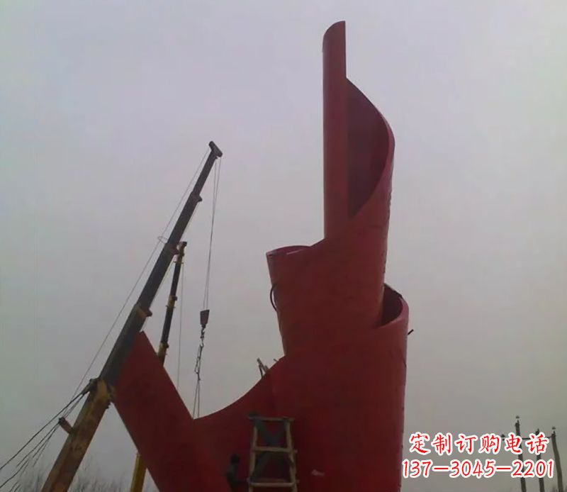 泰州不锈钢火炬雕塑点燃社会进步的火炬