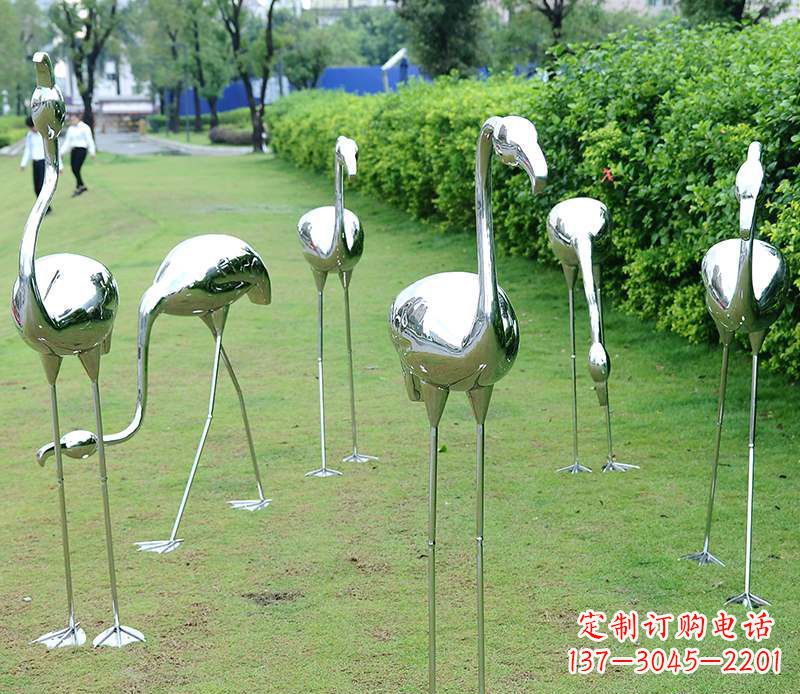 泰州不锈钢火烈鸟雕塑美丽的艺术杰作