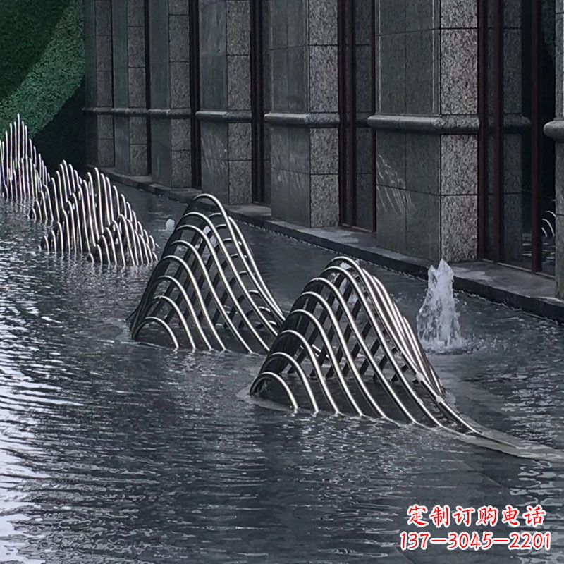 泰州不锈钢假山雕塑精美外形,百变造型