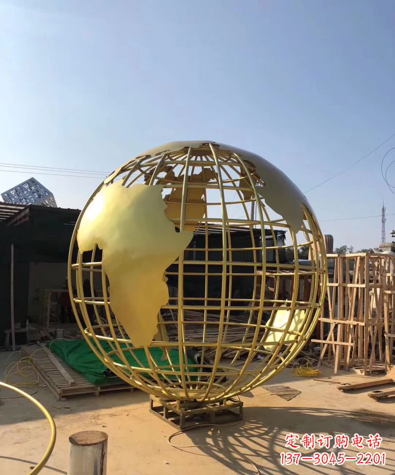 泰州不锈钢金属地球仪雕塑一种视觉美学的精美艺术