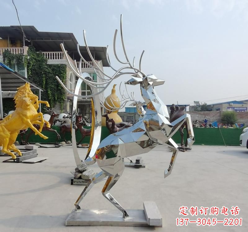 泰州精美不锈钢镜面动物鹿雕塑