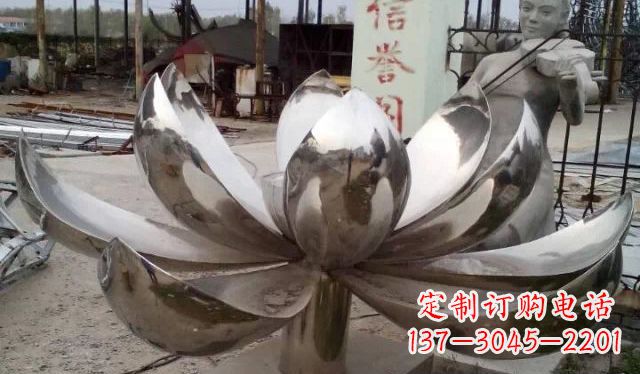 泰州不锈钢莲花雕塑精美绝伦