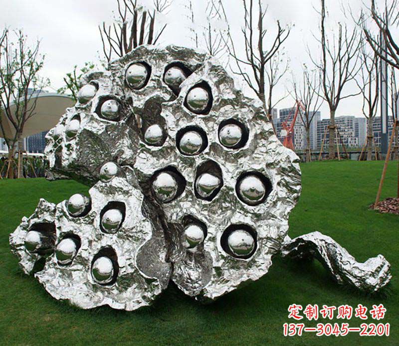 泰州不锈钢莲蓬雕塑——精美极致的艺术品