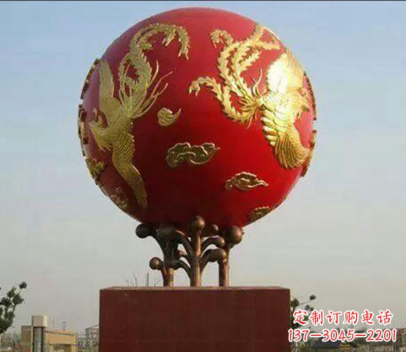 泰州不锈钢龙凤呈祥雕塑传统艺术的精美体现