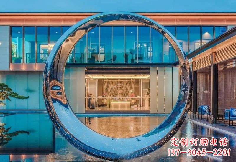 泰州不锈钢镂空灯光圆环雕塑