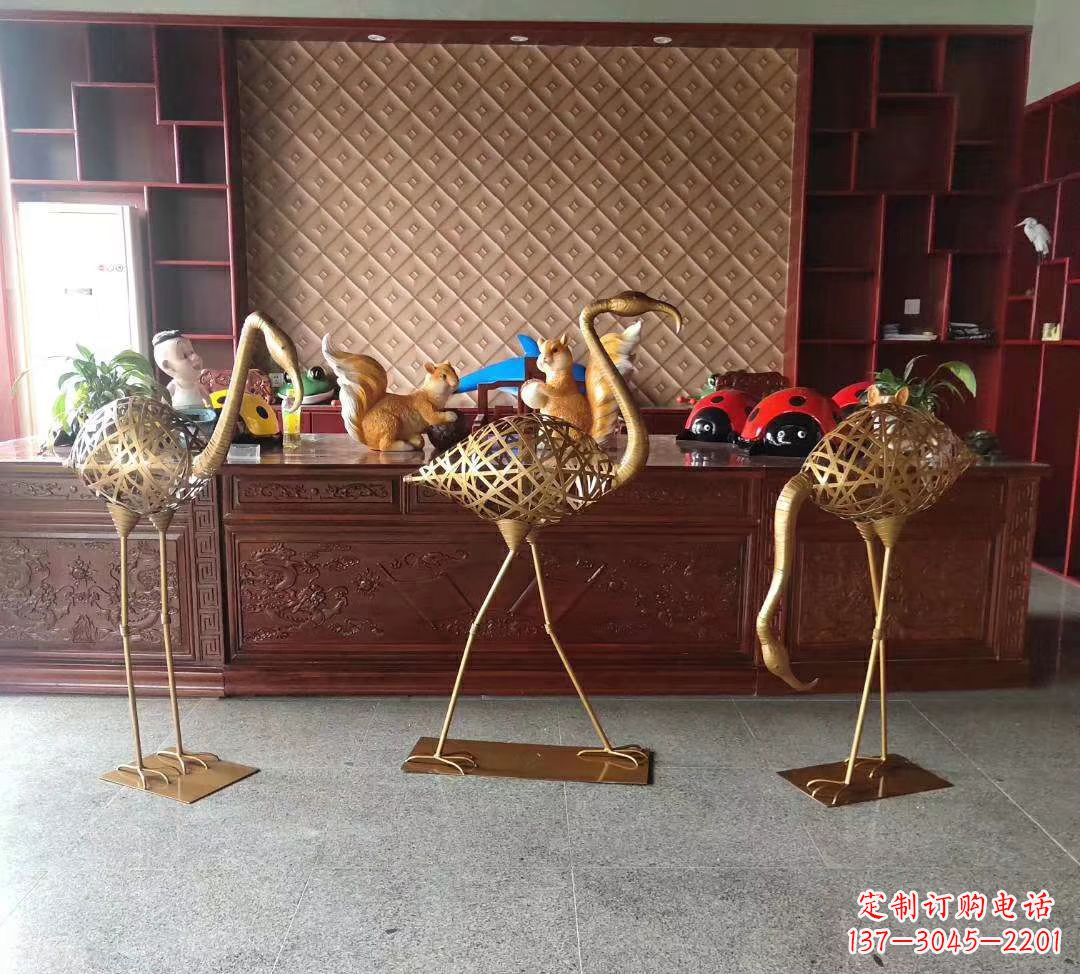 泰州不锈钢火烈鸟雕塑——熠熠生辉