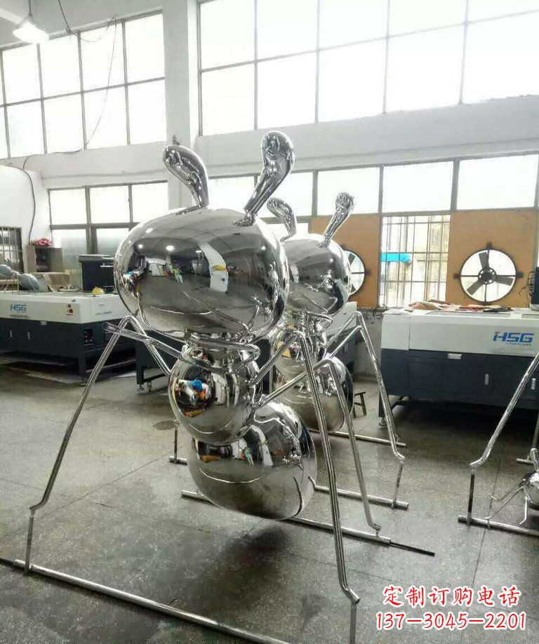 泰州不锈钢蚂蚁步行街景观雕塑——融合现代科技与自然之美