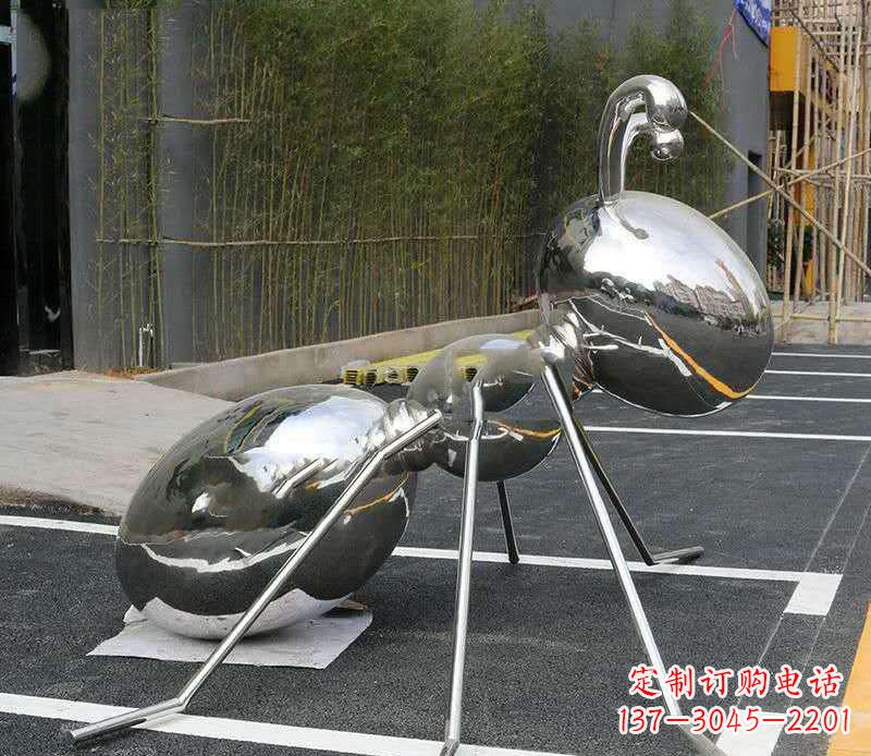 泰州不锈钢蚂蚁雕塑——艺术的融合