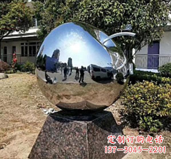 泰州不锈钢蚂蚁滚苹果雕塑艺术与科技的完美结合