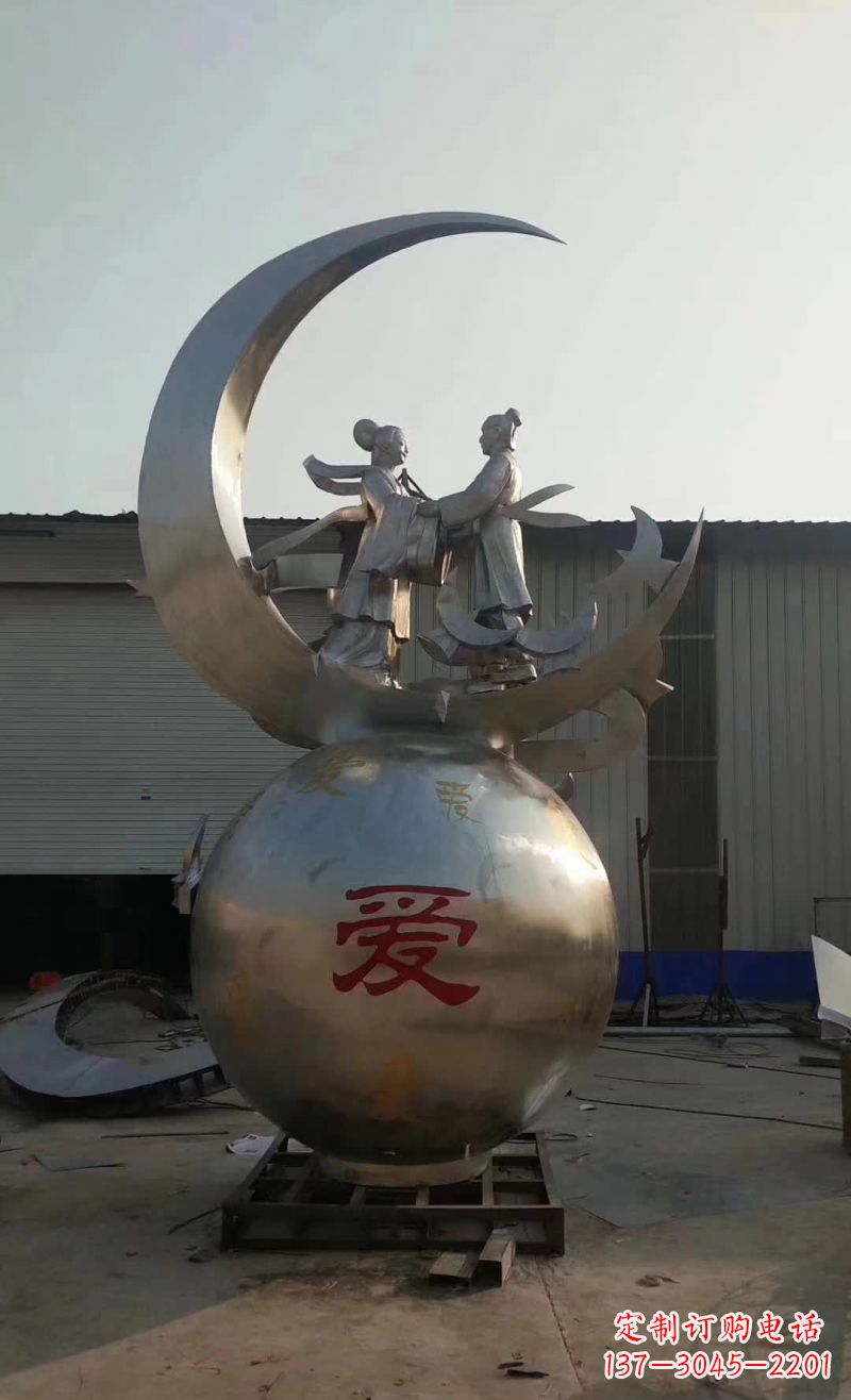 泰州不锈钢牛郎织女雕塑传承爱情的象征