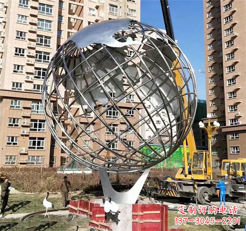 泰州不锈钢喷泉地球仪雕塑