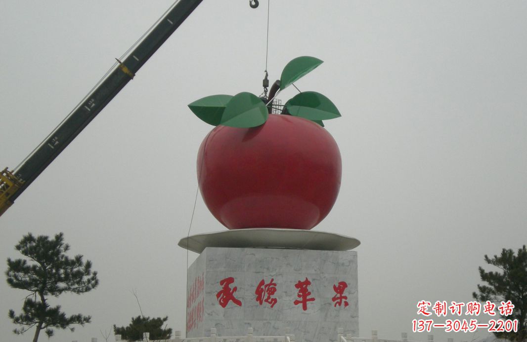 泰州不锈钢苹果雕塑精美绝伦的艺术杰作