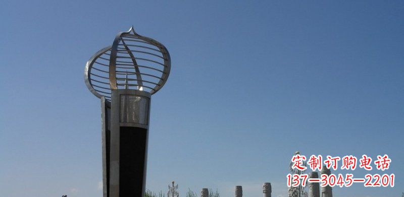 泰州不锈钢火炬形雕塑熠熠生辉