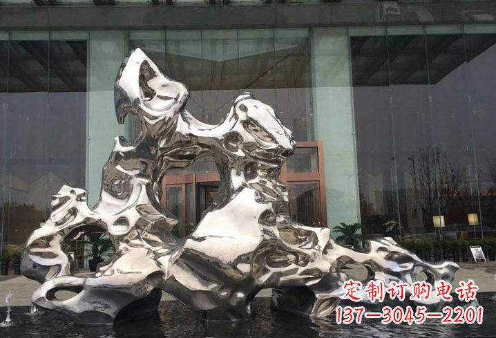 泰州精美太湖石雕塑,不锈钢企业的杰作