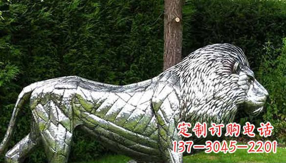 泰州不锈钢狮子雕塑拥有经典古典风格