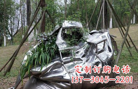 泰州不锈钢手提包雕塑2