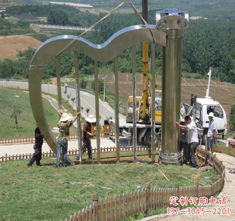 泰州不锈钢竖琴雕塑