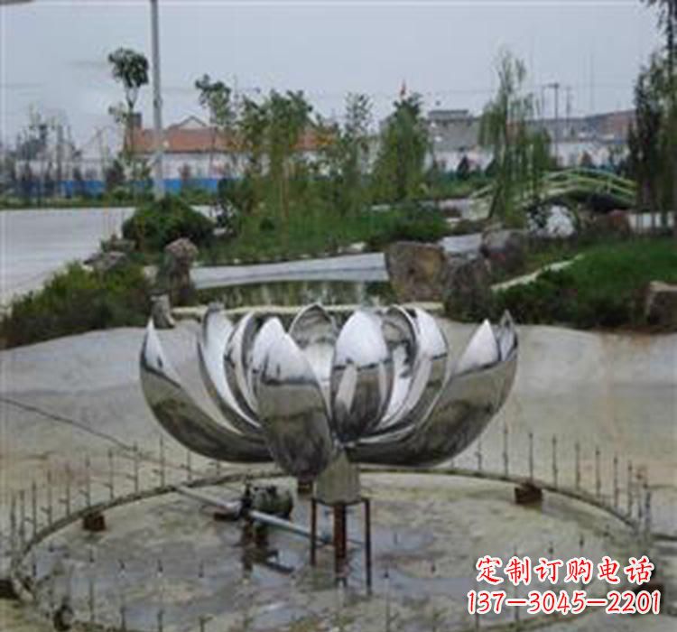 泰州不锈钢荷花雕塑营造美丽水景