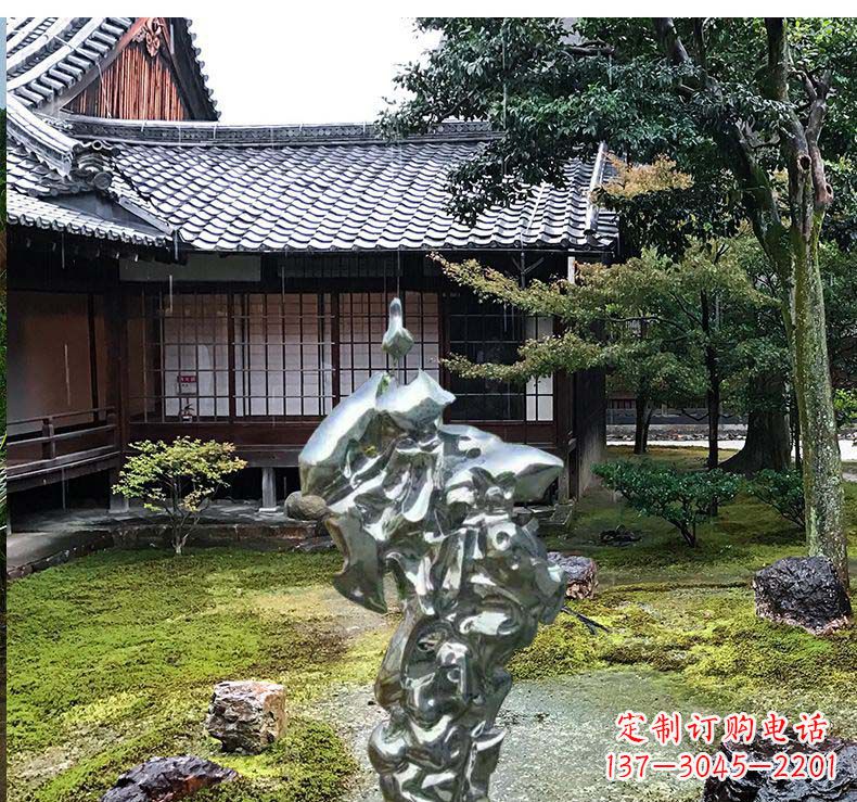 泰州太湖石雕塑艺术与美感的完美结合