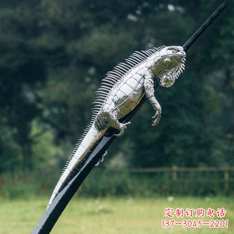 泰州不锈钢蜥蜴雕塑艺术的精美体现