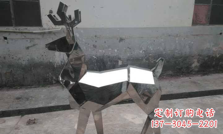 泰州不锈钢小鹿石雕——雕塑中的优雅与高贵