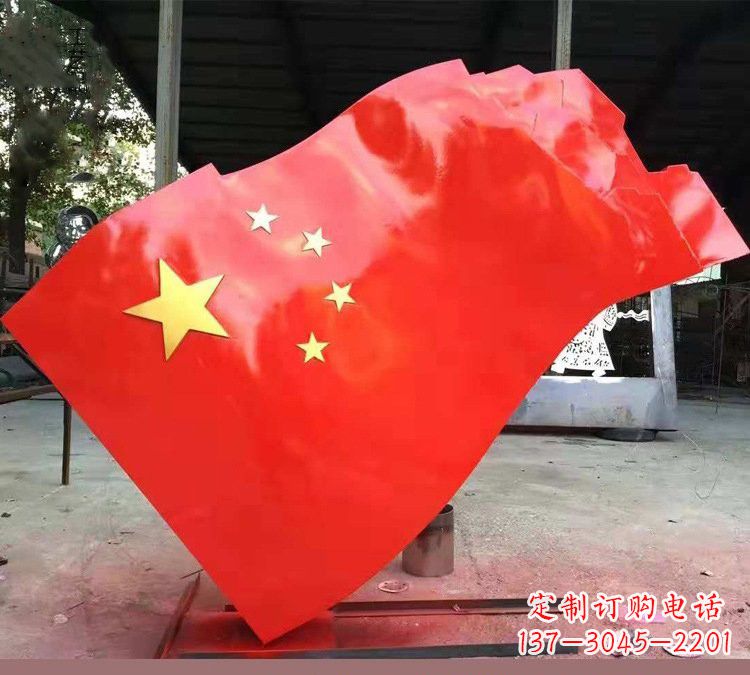 泰州不锈钢校园五星红旗雕塑——传承红色基因,缅怀烈士