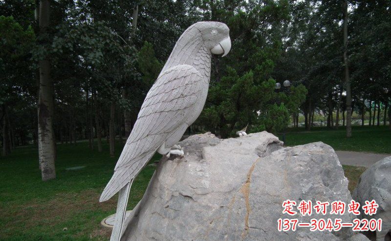 泰州不锈钢鹦鹉精美的雕塑艺术