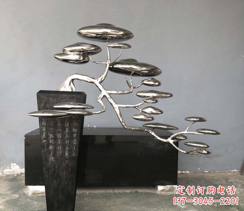 泰州不锈钢迎客松雕塑雕塑带来的美丽