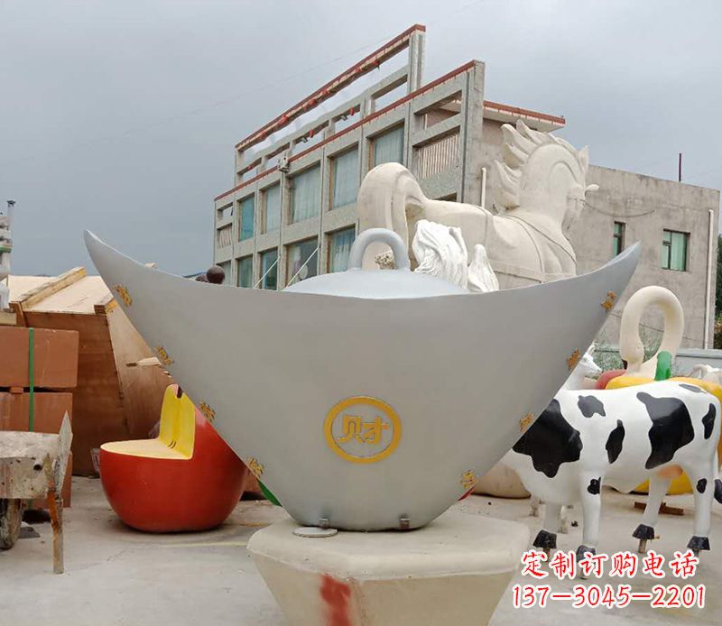 泰州不锈钢元宝雕塑精美而珍贵