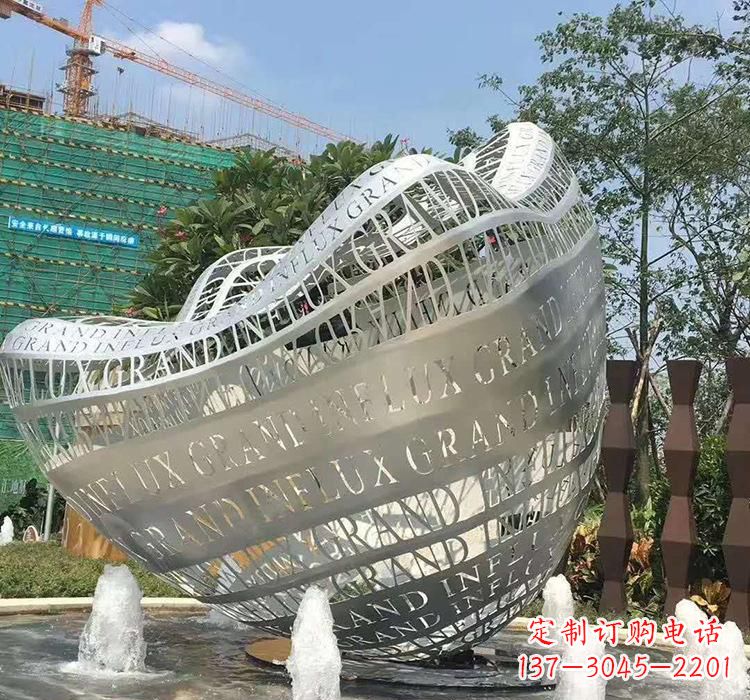 泰州不锈钢元宝雕塑精致华贵的象征