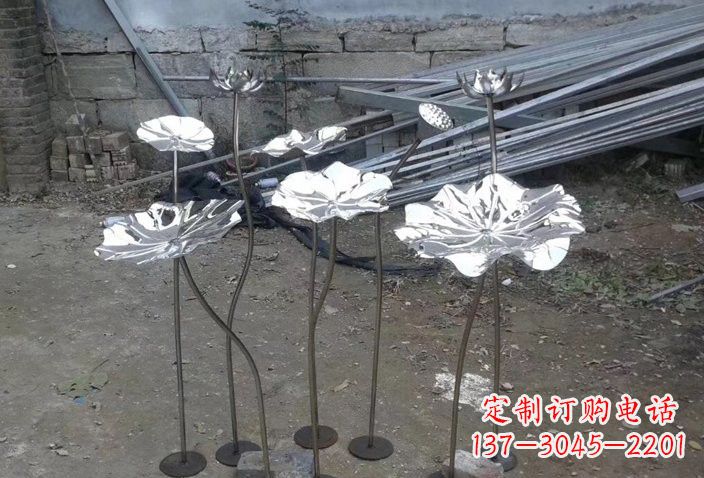 泰州不锈钢荷叶雕塑给园林增添美感